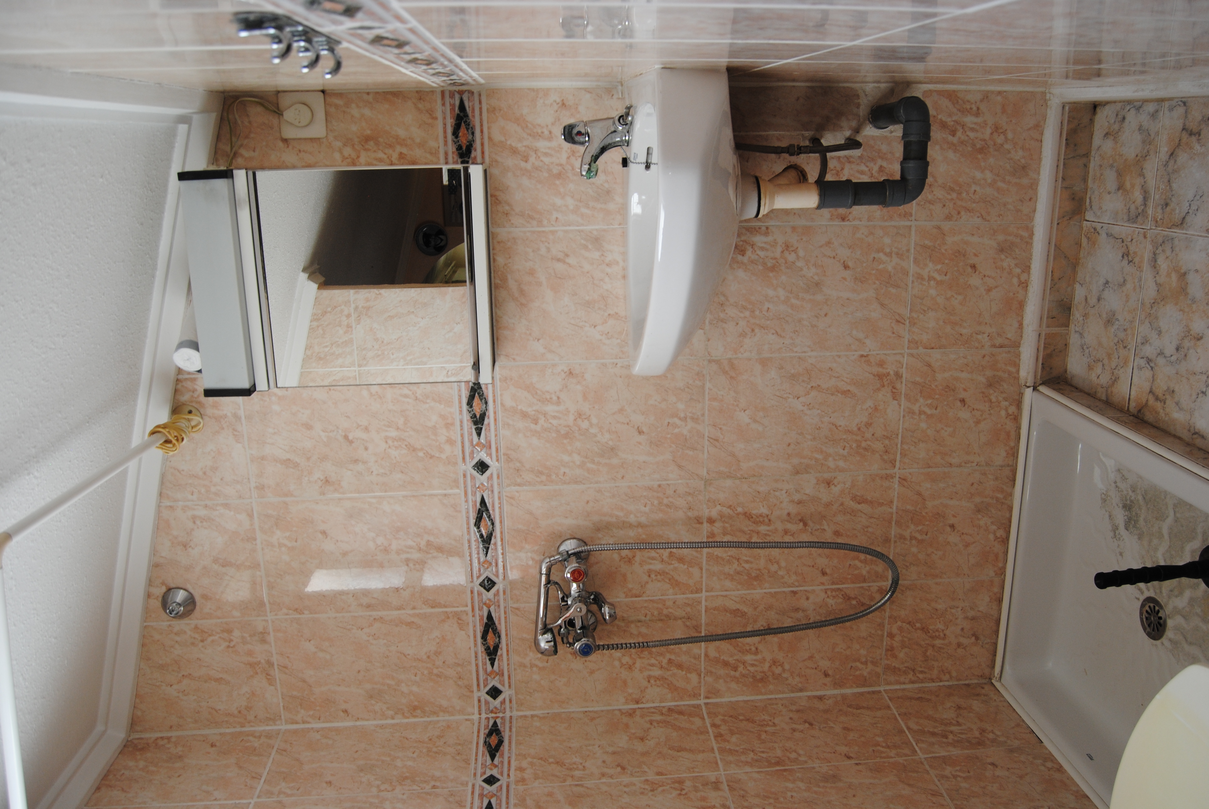 Bathroom in bungalow for sale in Torrevieja