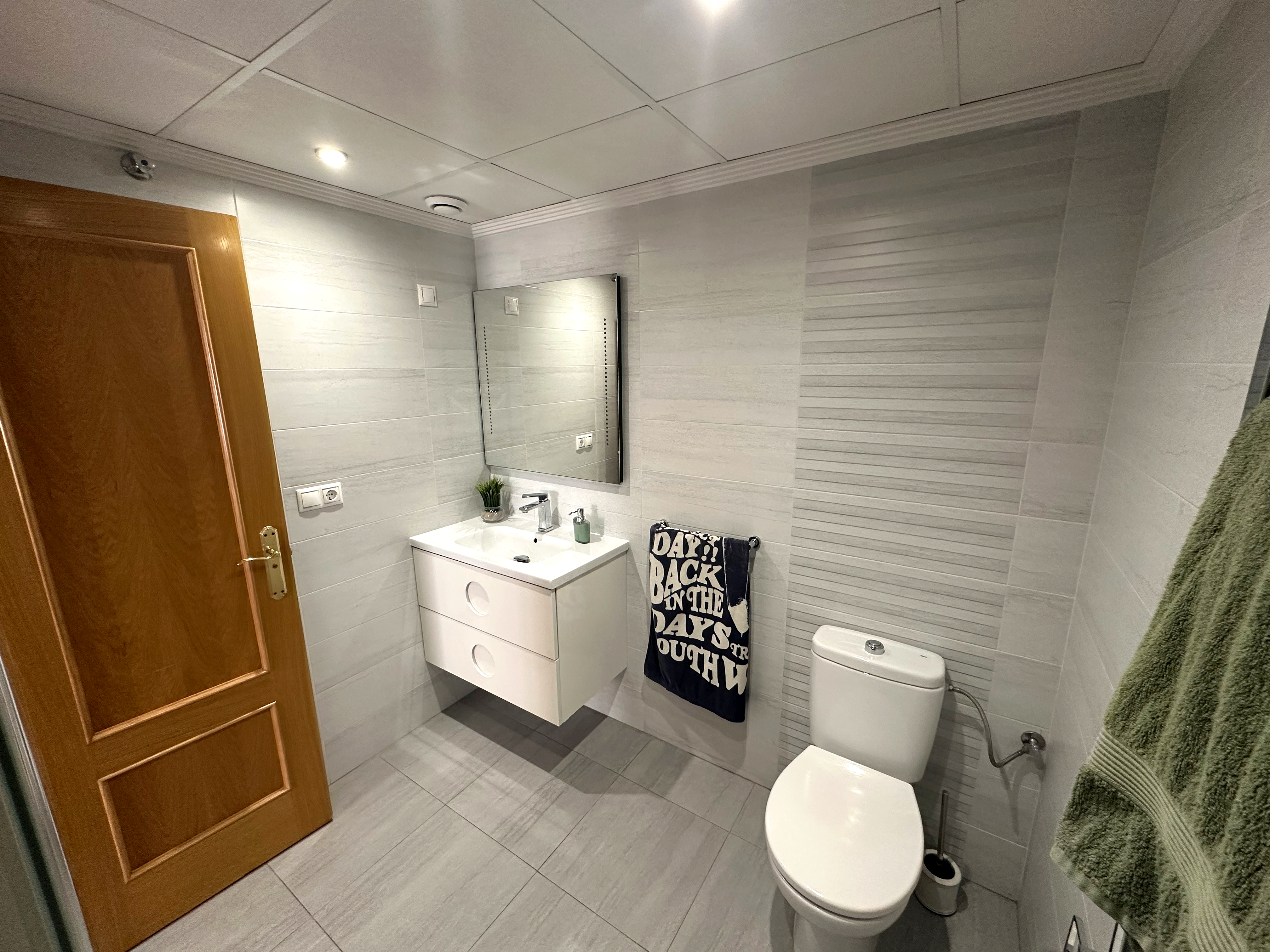 Bathroom in apartment for sale in Orihuela Costa