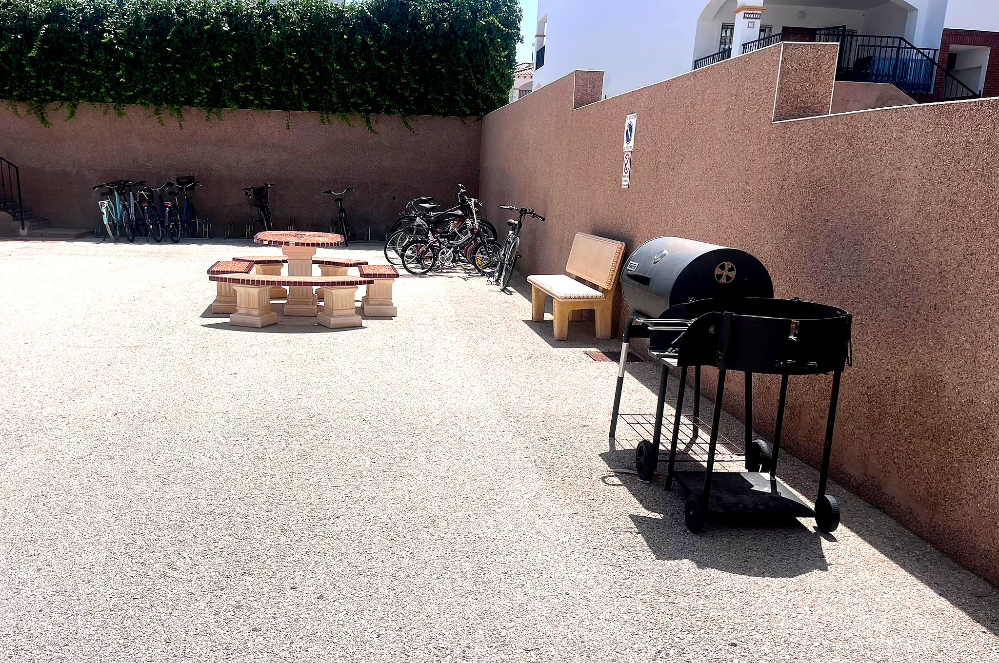 Garden in apartment for sale in Orihuela Costa