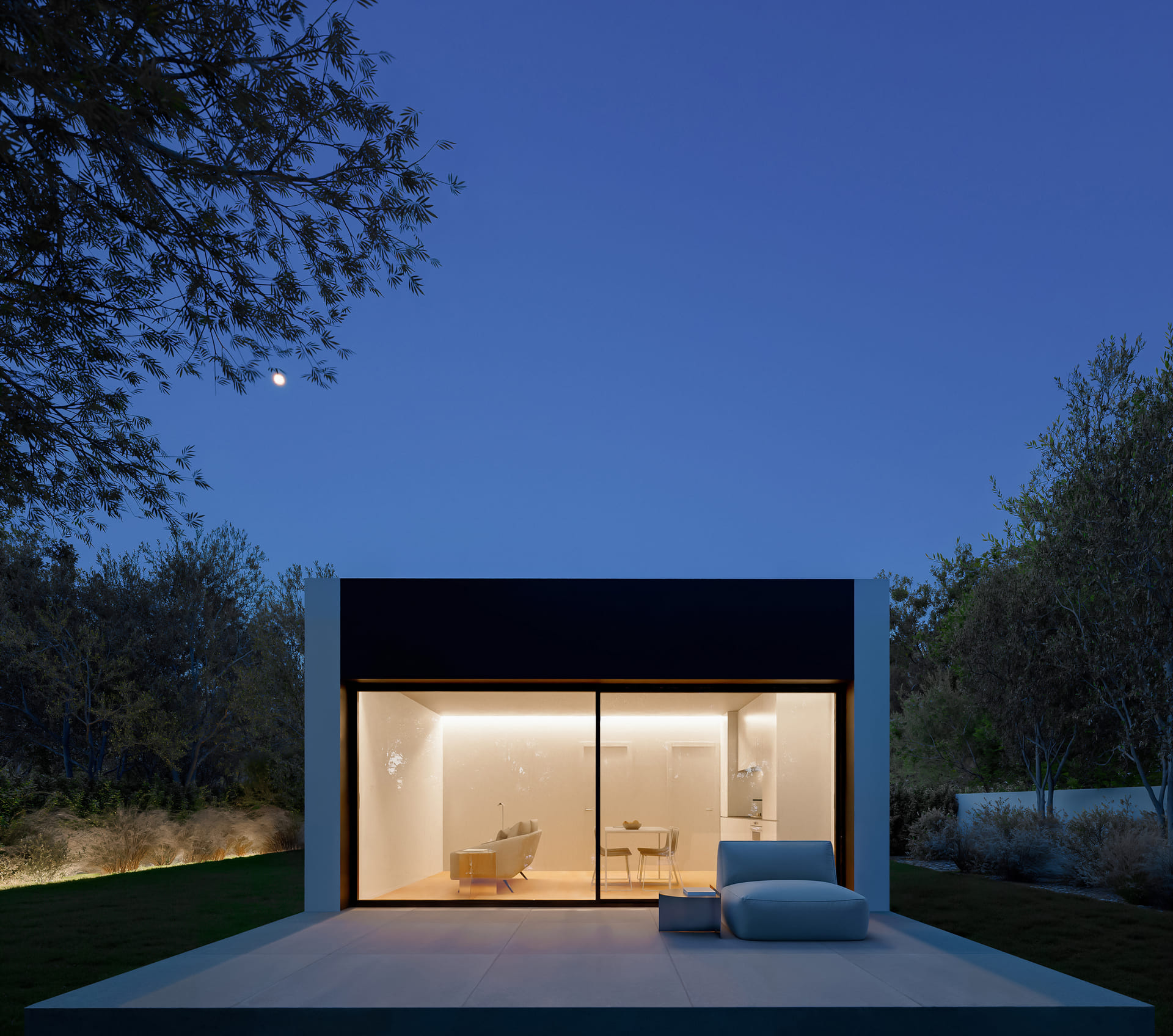 Located in the charming municipality of Alfaz del Pi, this exclusive collection of independent villa - Image 1