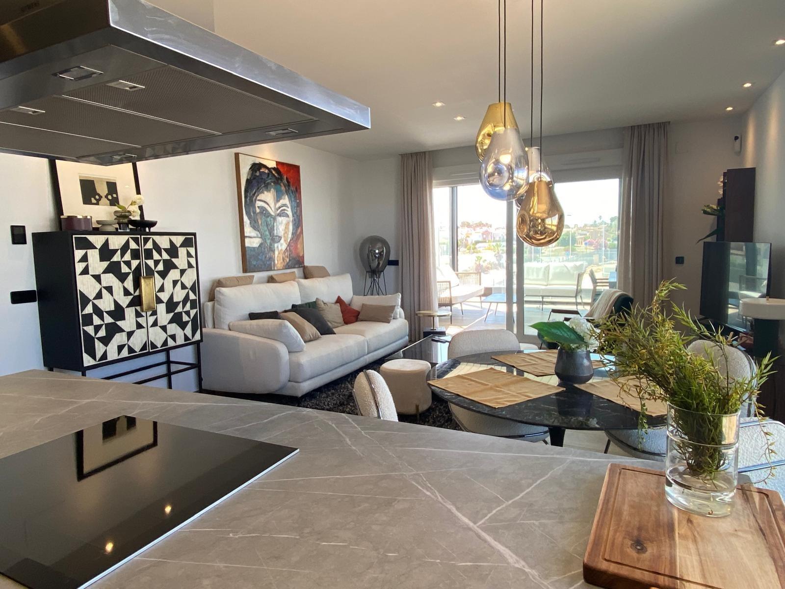 Bedrooms: 3, Bathrooms: 2, Penthouse in Torrevieja, Alicante, Spain - Image 1