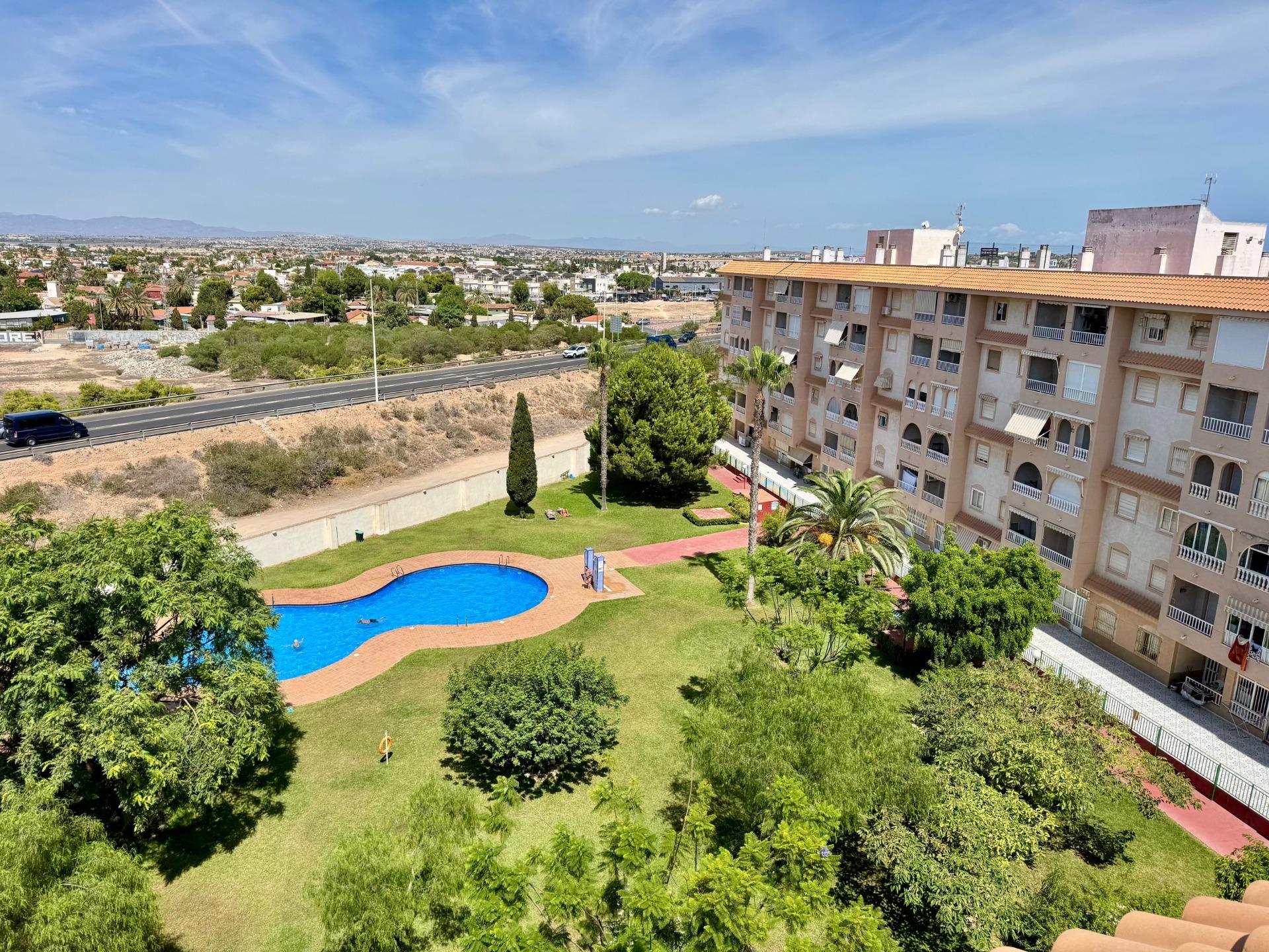 2-bed Penthouse in Torrevieja, €140.000 - Image 1
