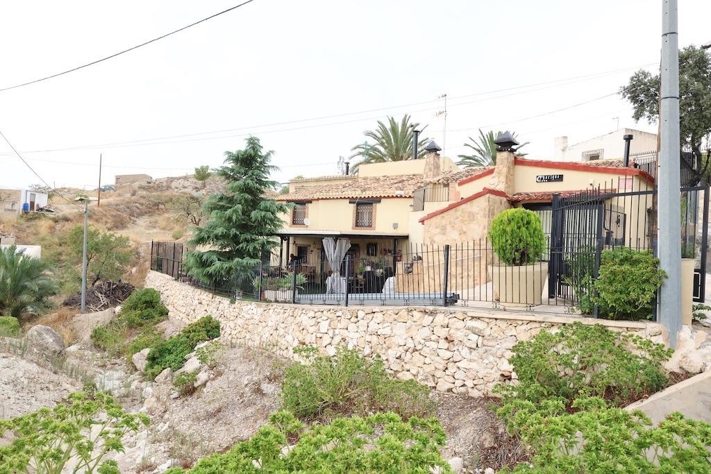 Charming estate in Fortuna (Murcia), next to the La Garapacha natural area - Image 1