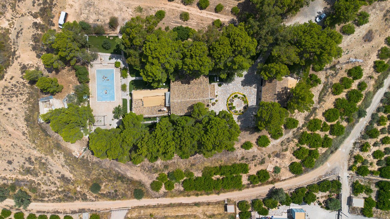 Finca rústica ubicada en el maravilloso enclave de "la Serreta" perteneciente al municipio de Mula,