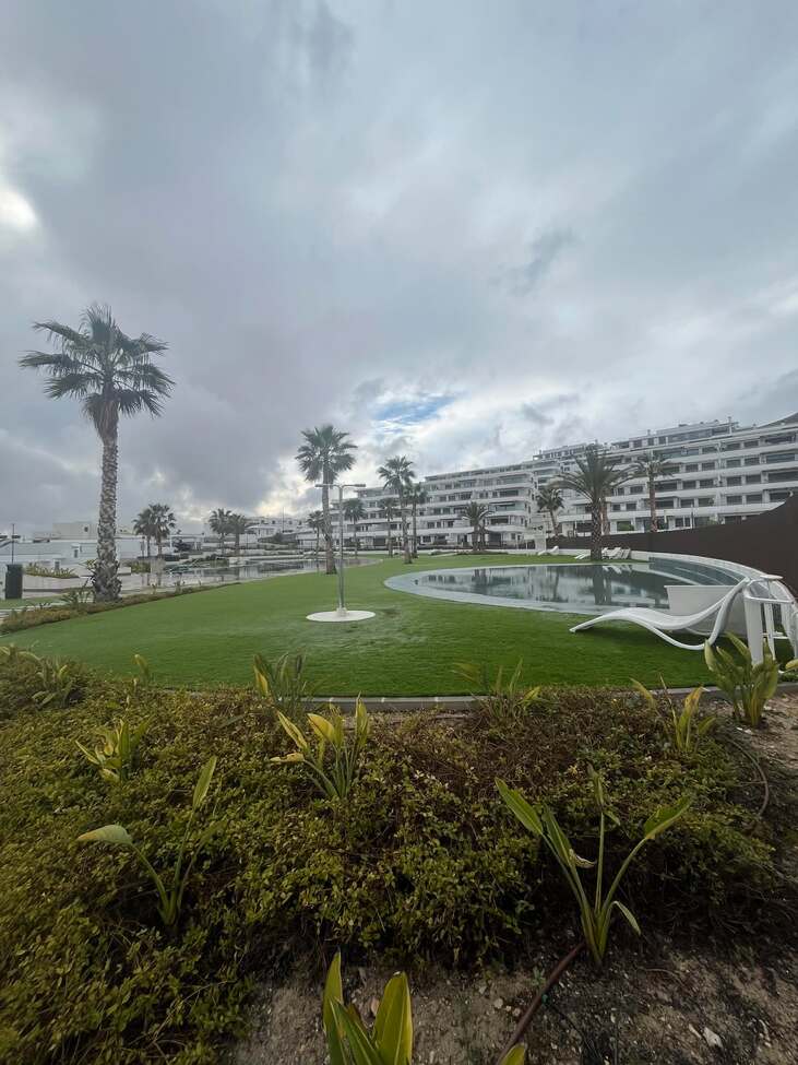 A magnificent property in Finestrat Three bedrooms, two bathrooms, beautiful views from a huge balco - Image 1