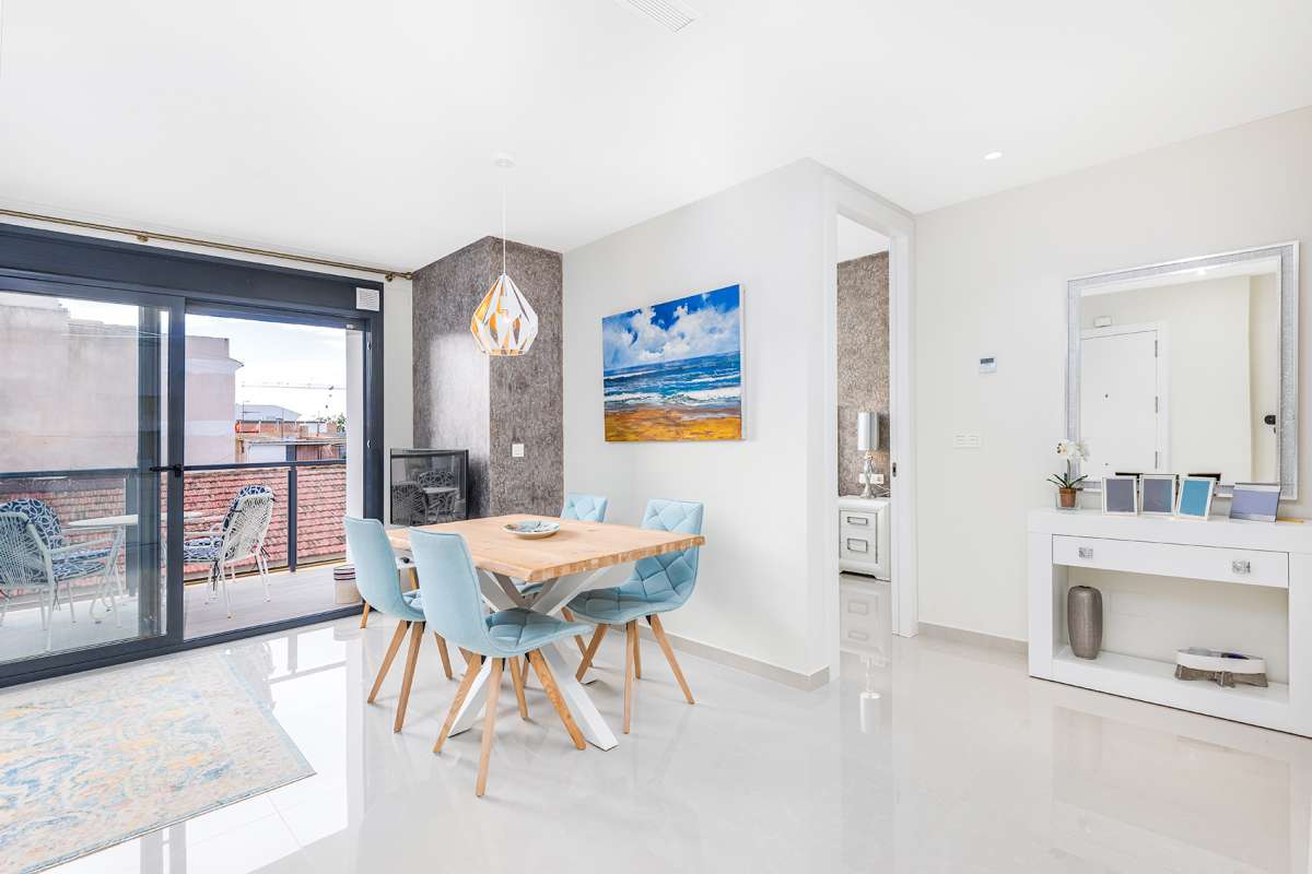 Bedrooms: 2, Bathrooms: 2, Apartment in Torre de La Horadada, Alicante, Spain - Image 1