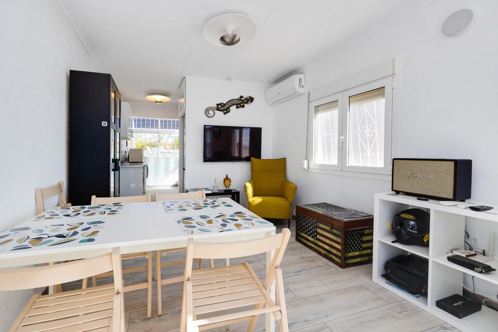 Bedrooms: 2, Bathrooms: 1, Villa in San Fulgencio, Alicante, Spain