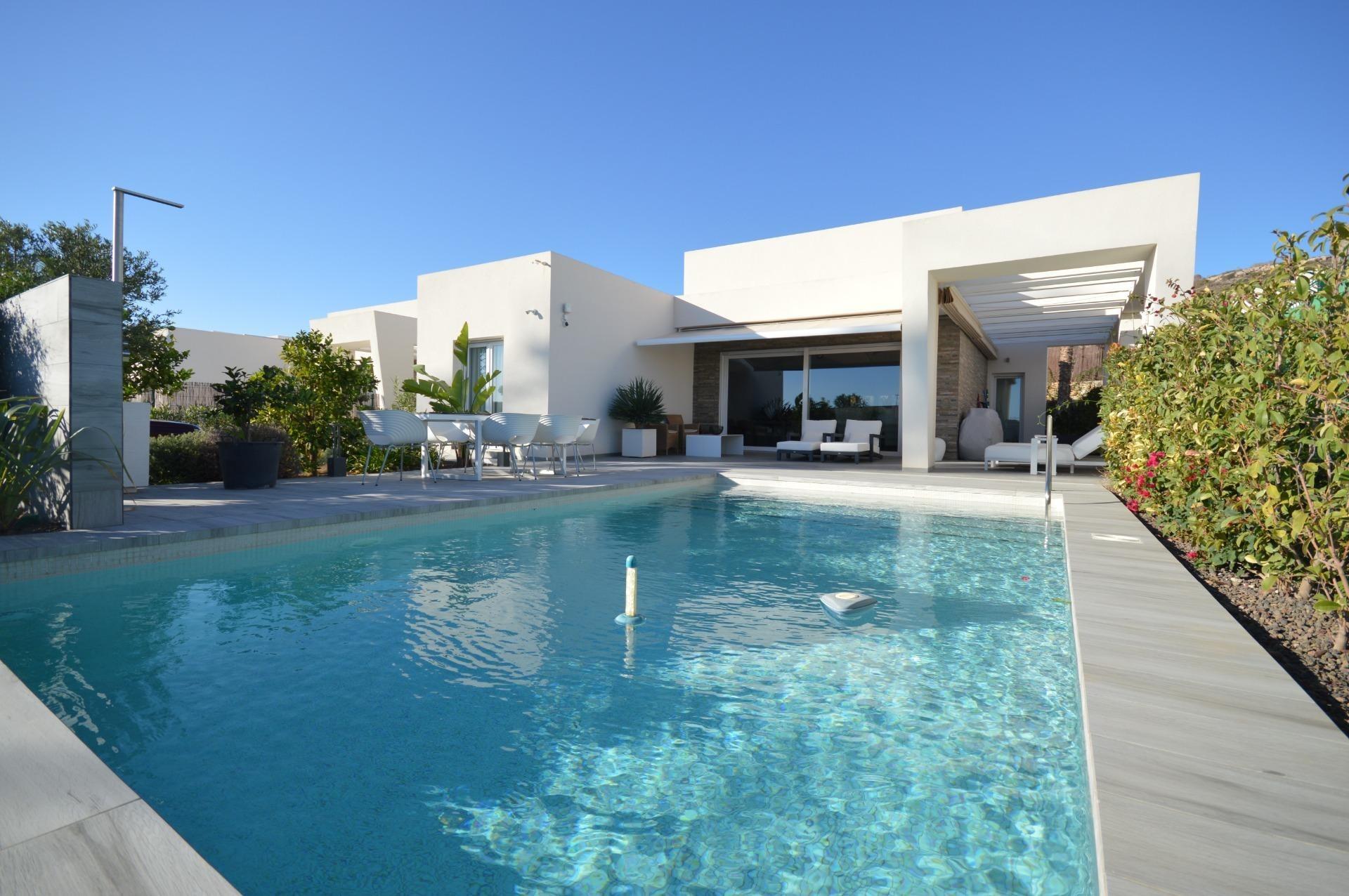 This exclusive and private detached villa at La Finca Golf Resort offers bright, open-plan living sp - Image 1
