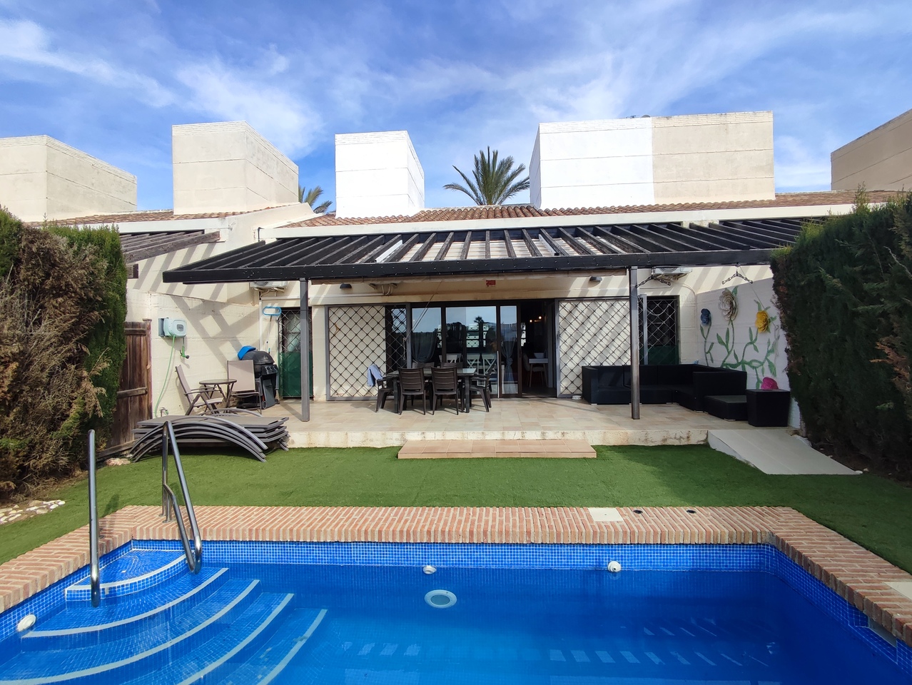 RESALE VILLA - A modern contemporary designed two-bedroom villa with high wooden ceilings, attractiv - Image 1