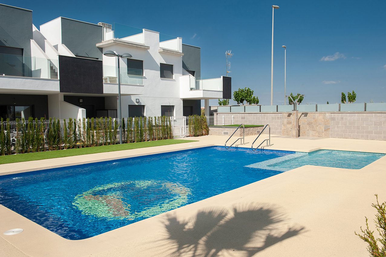 Bedrooms: 2, Bathrooms: 1, Apartment in Pilar de La Horadada, Alicante, Spain - Image 1