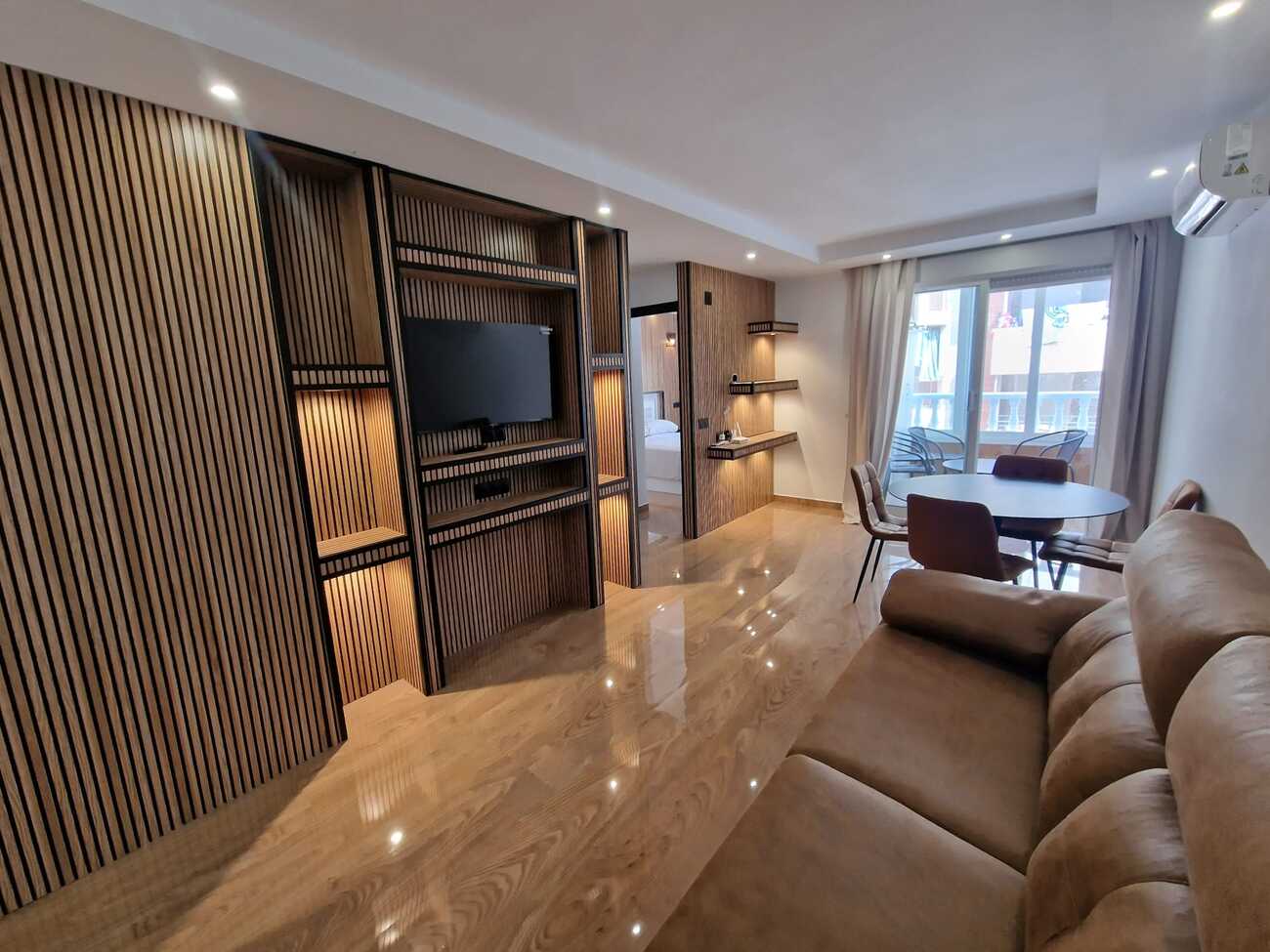 ð OPPORTUNITY IN PLAYA DEL CURA WITH TOURIST LICENSE, TORREVIEJA - Image 1