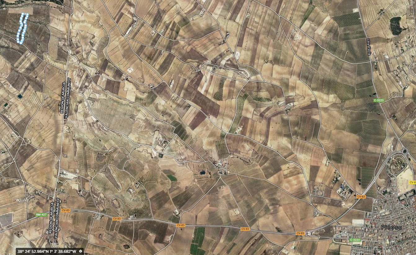 This legal building plot is located in Jumilla - Image 1