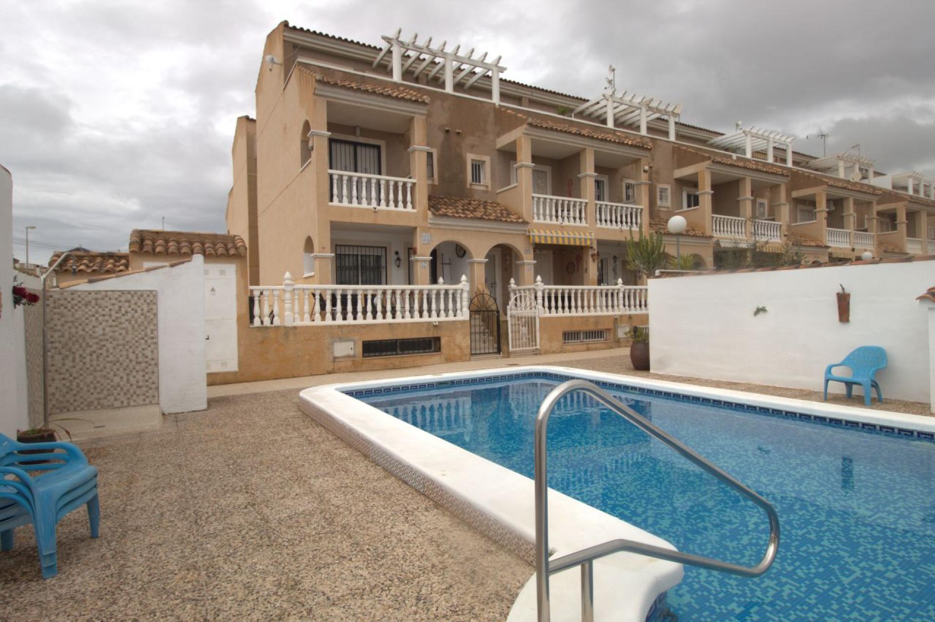 Your ideal home awaits in Los Almendros-La Florida, in the beautiful Orihuela Costa - Image 1