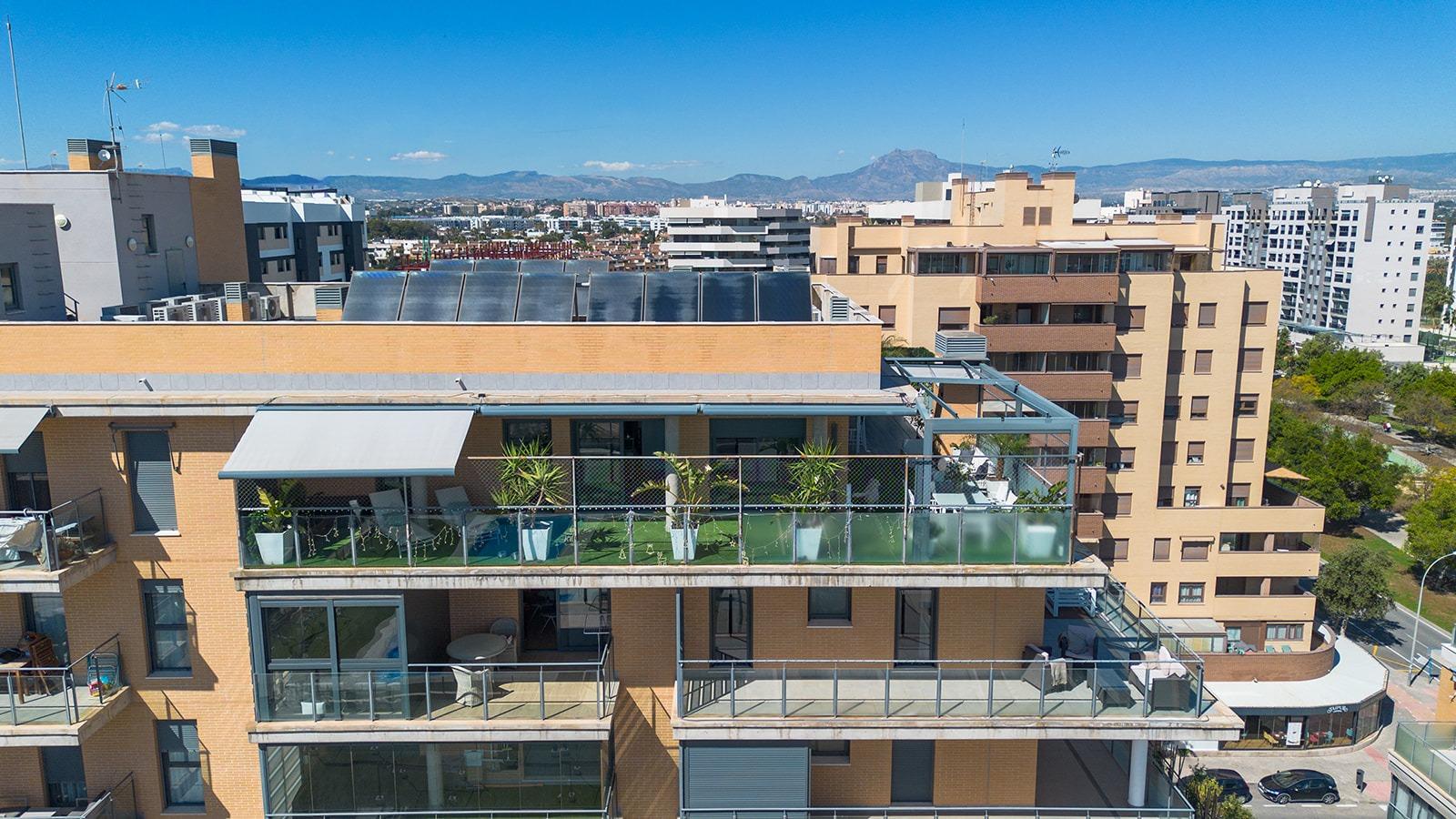 Imagine waking up every morning to the blue of the Mediterranean on the horizon and sunlight floodin - Image 1