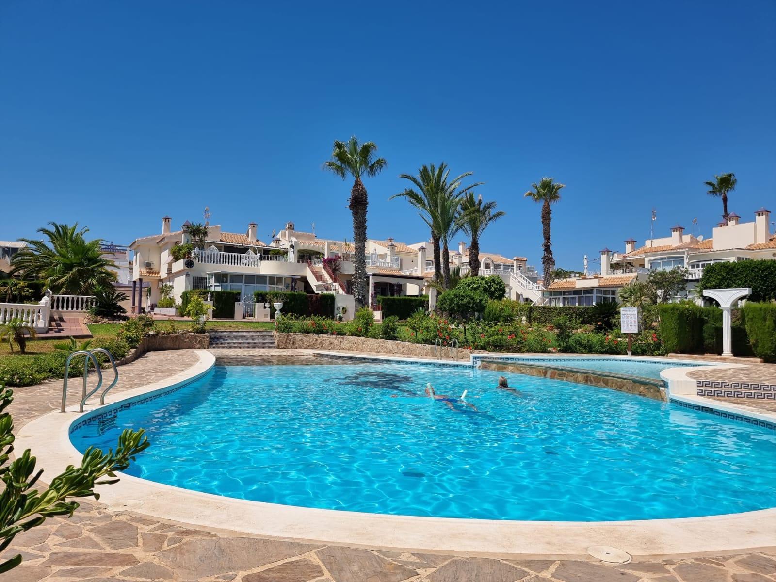 For sale is this beautiful apartment in the idyllic Miraflores residential area on the Costa Blanca, - Image 1